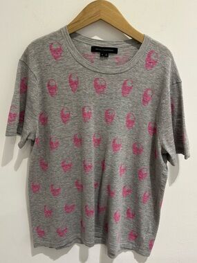 Skull Cashmere Gray Tee with Pink Skull Print